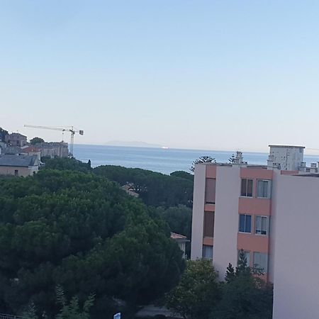 Charmant Studio Vue Mer / Parking / Plage A 200M Bastia  Rum bild